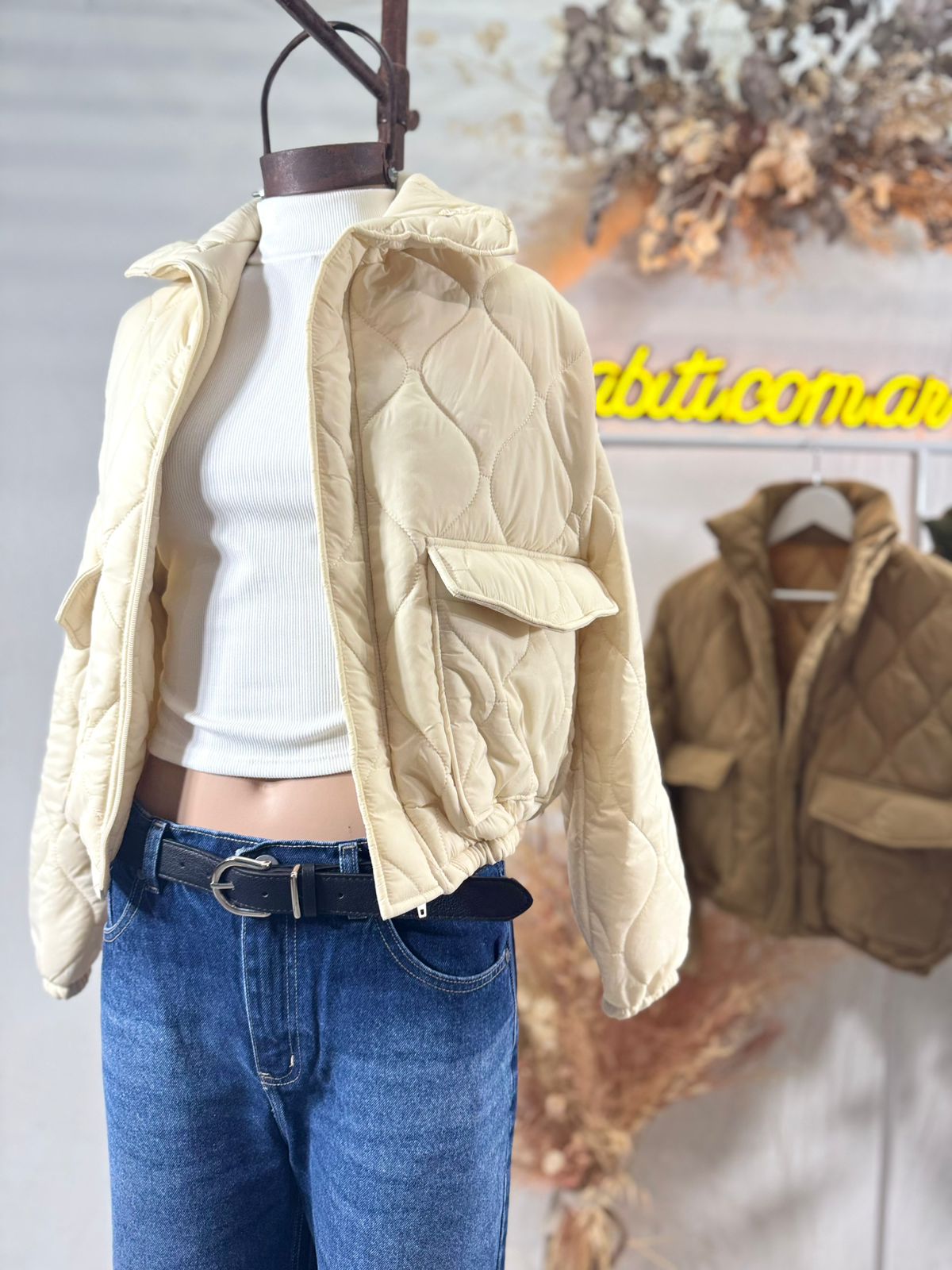 Campera PUFFER bolsillos con cuellito