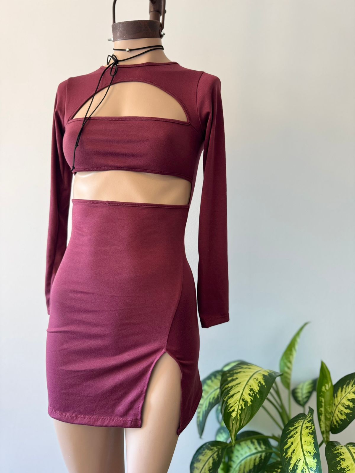 Vestido CUTOUT Tajo diagonal Modal soft