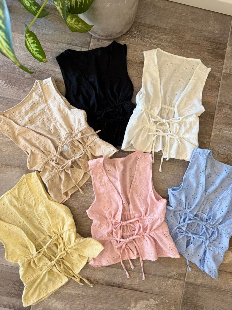 Blusa S/M dos tiras “AYRIN” Broderie - Imagen 2