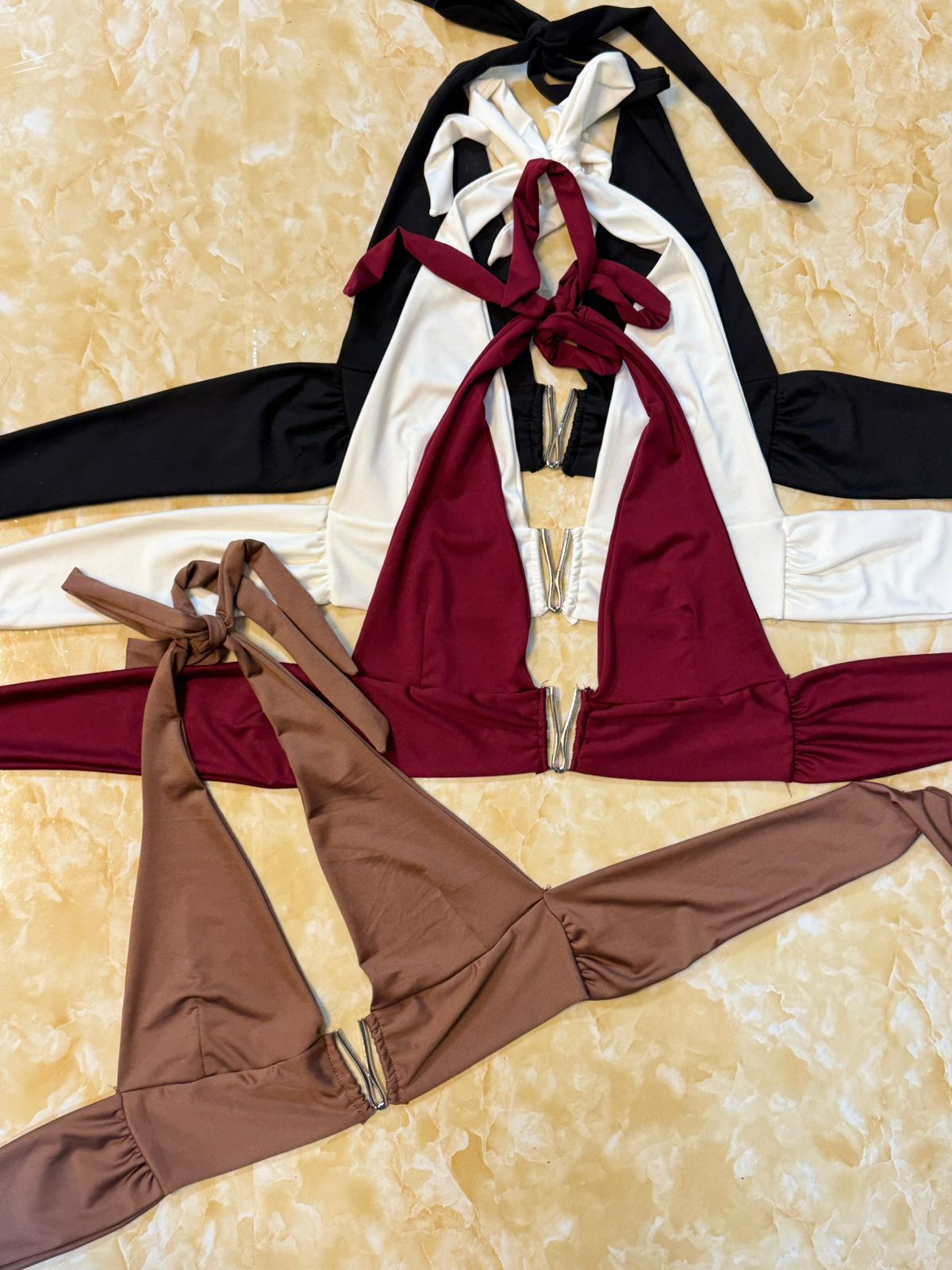 Top Bikini Accesorio “V irregular” Microfibra