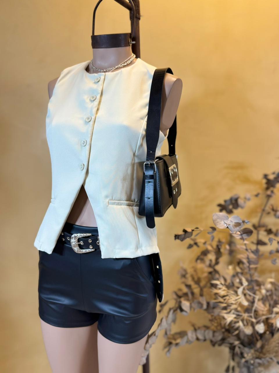 Top Sastrero cuello alto “EMILY” Crep