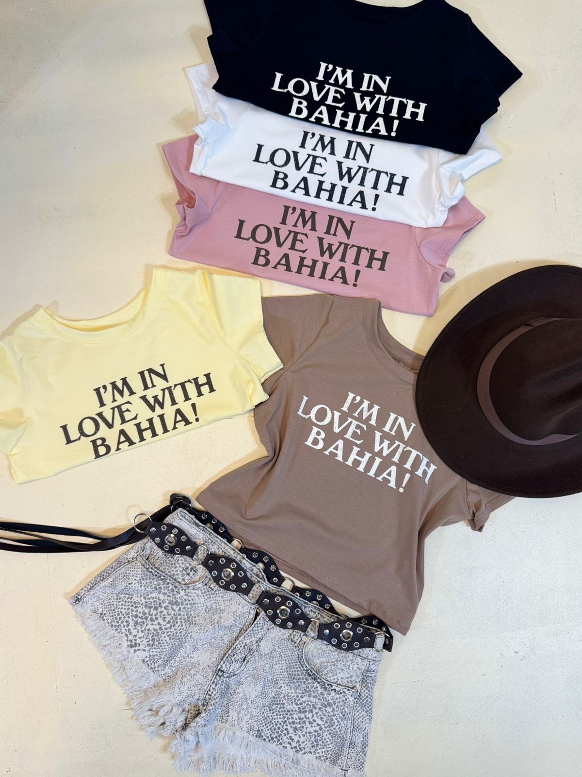 Baby Tee “IM IN LOVE WITH BAHIA” Algodon lycra
