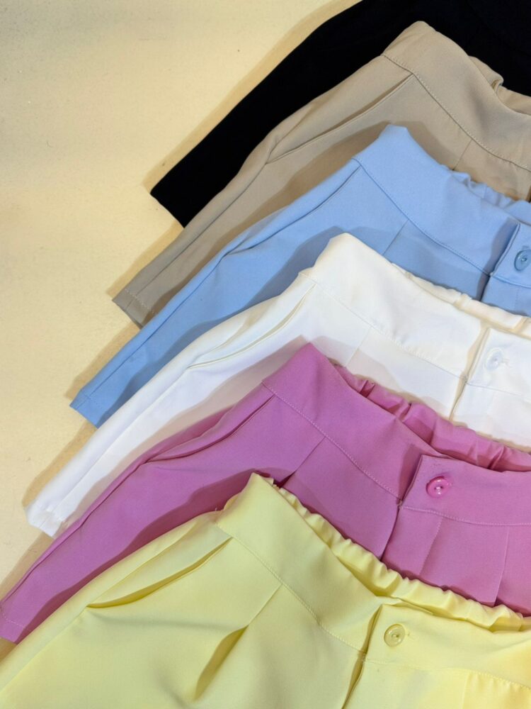Short "LUCY" pinzado Crep Sastrero - Imagen 2