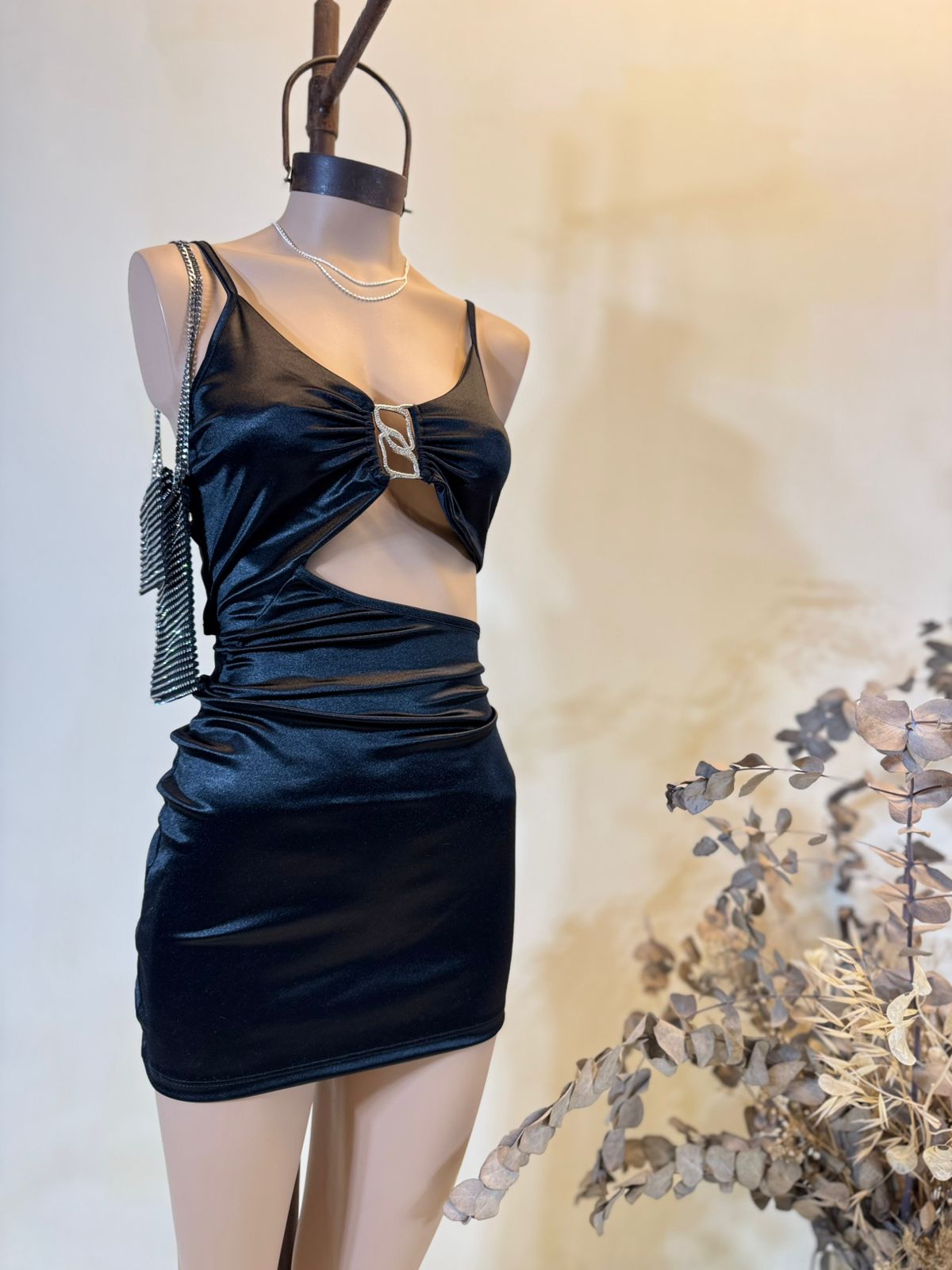 Vestido accesorio PETRA Saten