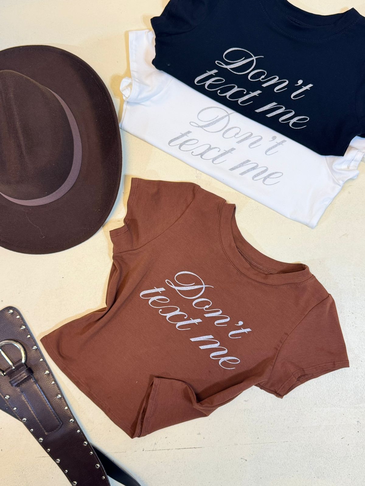 Baby Tee estampa BRILLO “DON’T TEXT ME” Algodon lycra