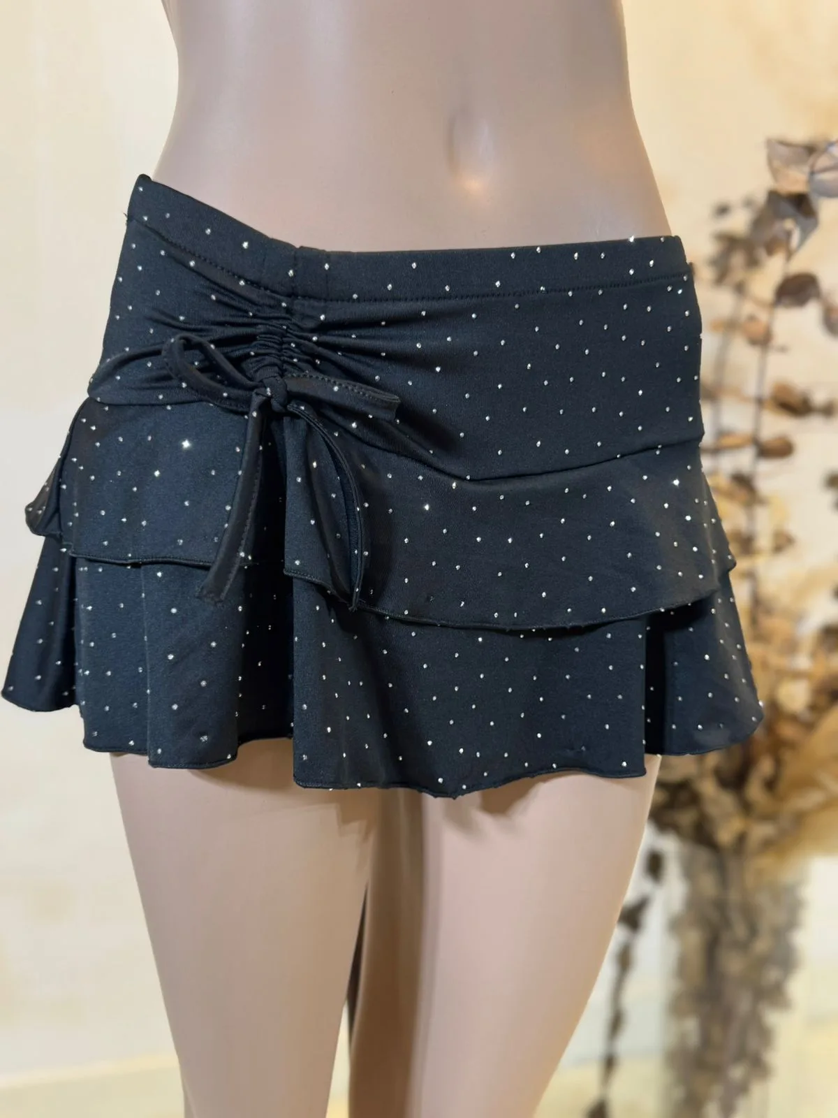 Skort volados mini detalle fruncidito MICROSTRASS