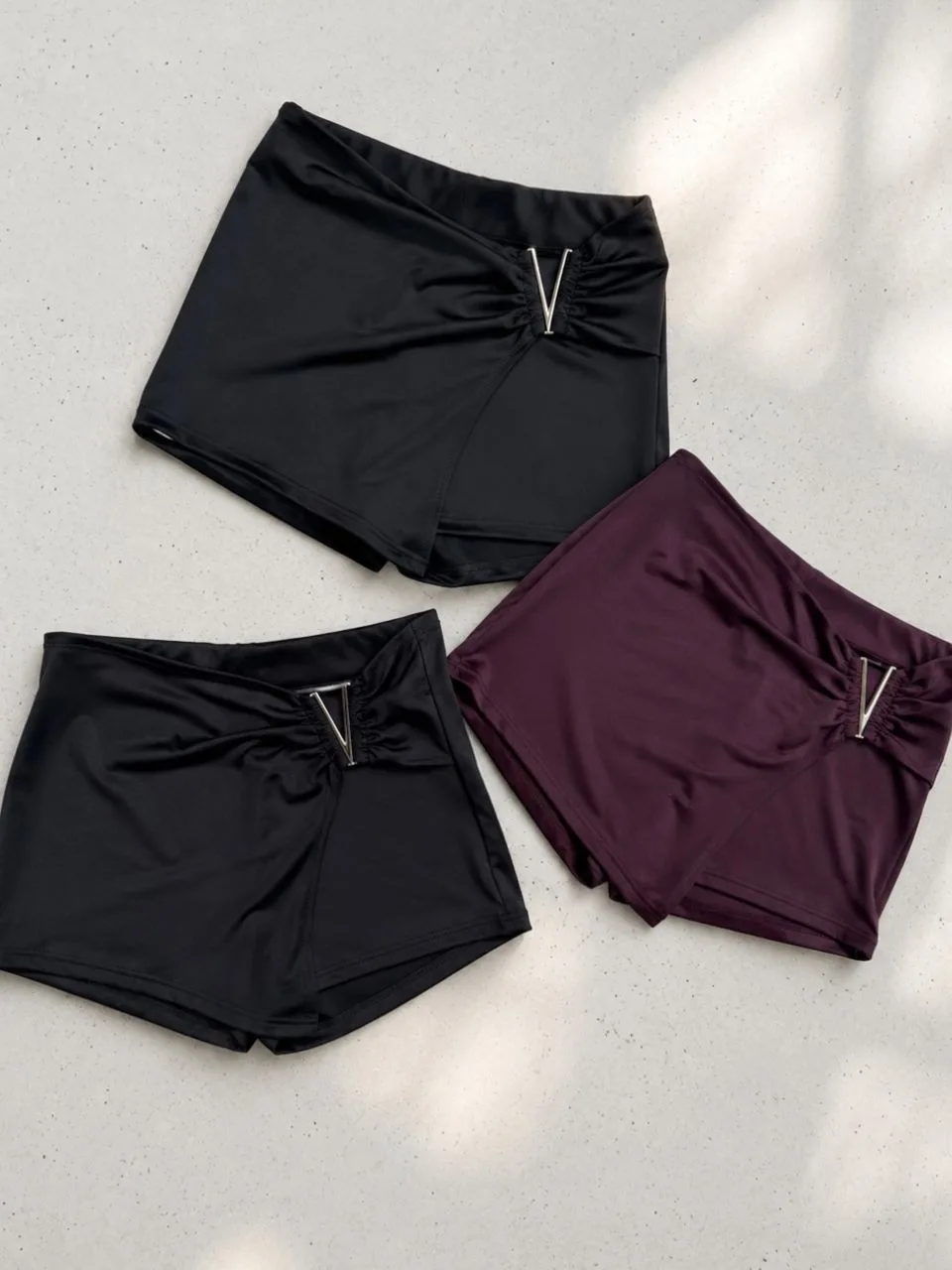 Skort cruzado accesorio V Microfibra
