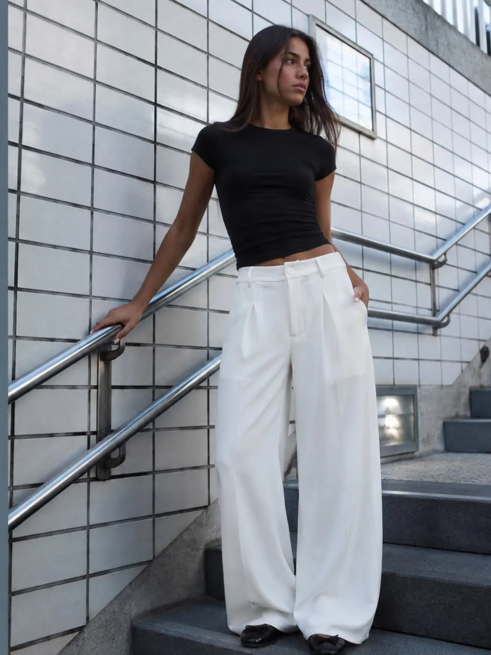 Pantalon suelto pinzado Sastrero Crep